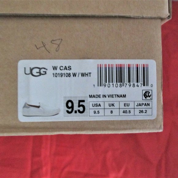 UGG Women's Cas Slip-On Leather Sneakers - Picture 5 of 8